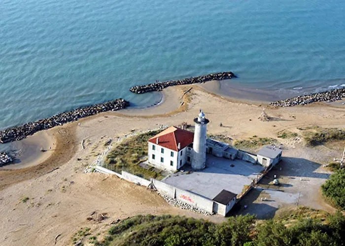 In 24632 Apartment *